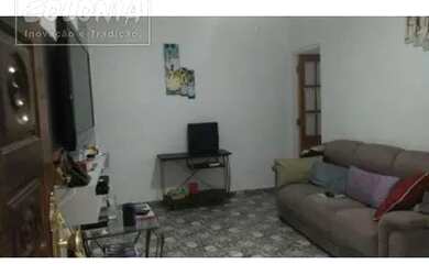 Imagem: A casa possui 3 Dormitórios, 2 Banheiros, 106m² de Área e