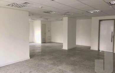 Imagem 16: Conjunto Comercial com 8 vagas