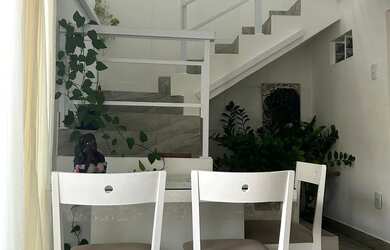 Imagem: O apartamento à venda possui 3 Dormitórios, Acomodam 10 pessoas