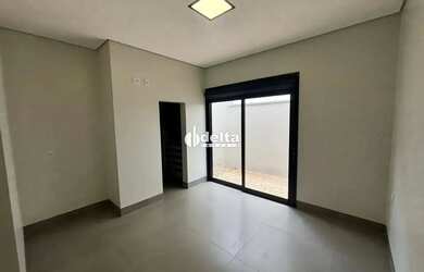 Imagem 7: Casa residencial em condomínio com 3 quartos sendo 1 suíte disponível...