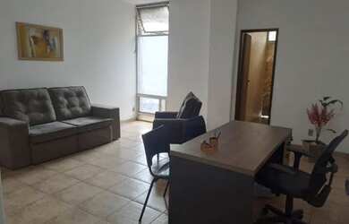 Imagem: O depósito possui 36m² de Área e está localizado em Centro