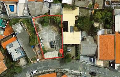 Imagem: O terreno possui 350m² de Área e está localizado em Vila