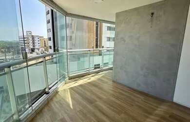 Imagem: O apartamento possui 3 Dormitórios, 5 Banheiros, 2 Vagas na