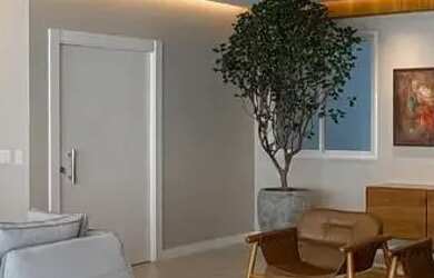 Imagem: O apartamento possui 4 Dormitórios, 5 Banheiros, 3 Vagas na