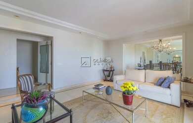 Imagem: O apartamento possui 4 Dormitórios, 4 Banheiros, 4 Vagas na