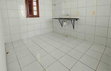 Imagem 5: Casa para venda possui 115 metros quadrados com 3 quartos em Centro -...