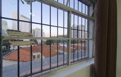 Imagem: O apartamento possui 3 Dormitórios, 1 Banheiro e 82m² de Área