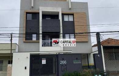 Imagem: O apartamento possui 2 Dormitórios, 1 Banheiro, 1 Vaga na garagem