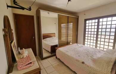 Imagem 8: Sobrado com 4 dormitórios à venda, 184 m² por R$ 770.000 - Residencial...