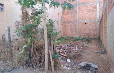 Imagem: O terreno possui 122m² de Área e está localizado em Turmalina