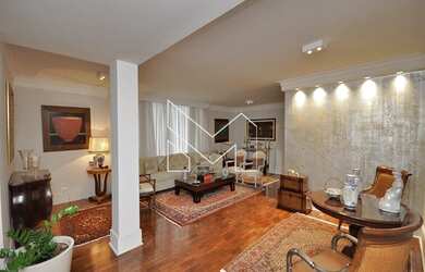 Imagem 1: Casa Maravilhosa. Ar-condicionado, Área de serviço, 300m² de Áreae2...