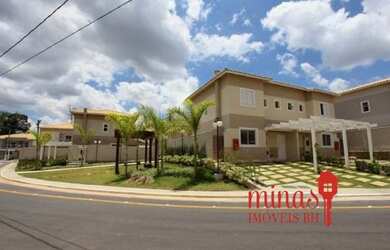 Imagem: A casa em condomínio possui 4 Dormitórios, 3 Banheiros, 2