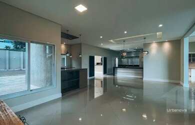 Imagem 9: Casa sobrado com piscina, sauna, forno a lenha de esquina com vista para...