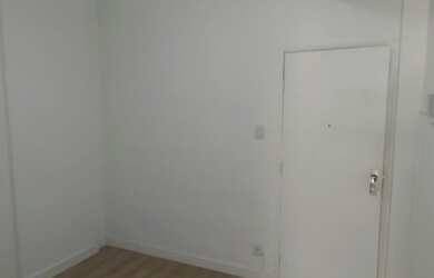 Imagem: O depósito possui 32m² de Área e está localizado em Flamengo