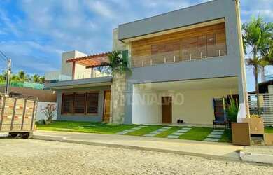 Imagem: A casa em condomínio possui 4 Dormitórios, 5 Banheiros, 4