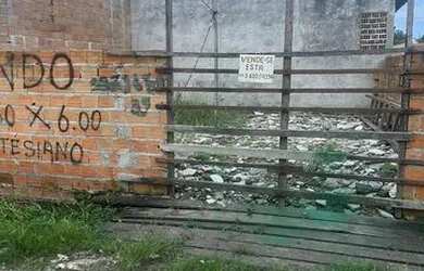 Imagem 2: Terreno bem localizado. 1 Banheiroe1 Dormitório