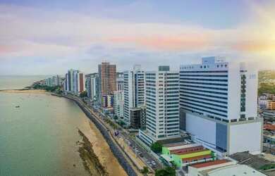 Imagem: O studio possui 1 Dormitório, 1 Banheiro, 1 Vaga na garagem