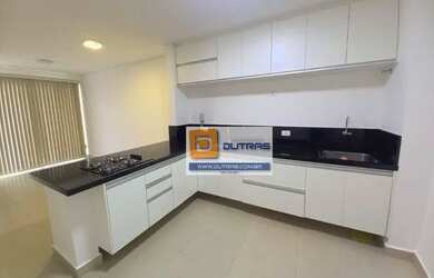 Imagem: O apartamento possui 2 Dormitórios, 1 Banheiro, 2 Vagas na