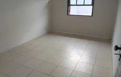 Imagem 4: Casa filé nos Cavaleiros c/ 4qts, send 1suíte, 2brs, 2vgs, quintal, amrs pnjds