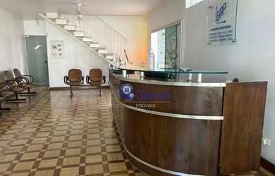 Imagem: A casa possui 3 Dormitórios, 5 Banheiros, 2 Vagas na garagem