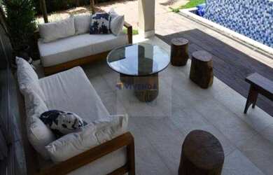 Imagem: A casa em condomínio possui 4 Dormitórios, 4 Banheiros, 2