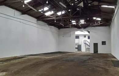 Imagem 4: Galpão/Depósito/Armazém para aluguel e venda tem 428 metros quadrados