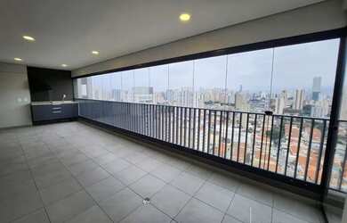 Imagem: O apartamento possui 2 Dormitórios, 1 Banheiro, 2 Vagas na