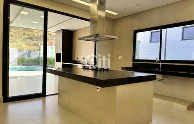 Imagem 8: CONDOMÍNIO GRAN ROYALLE. Piscina, Área de serviço, 225m² de Áreae4...