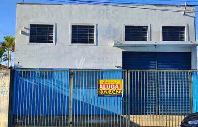 Imagem: O depósito possui 4 Vagas na garagem, 294m² de Área e está