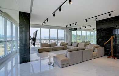 Imagem 2: Apartamento no Marina Beach Towers em Balneário Camboriú