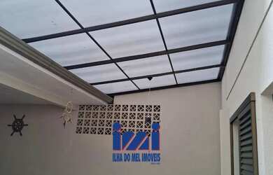 Imagem 13: Sobrado no centro de Guaratuba