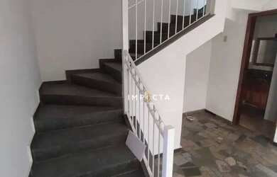 Imagem 8: Casa com 2 dormitórios à venda, 200 m² por R$ 900.000,00 - Centro - Pouso Alegre/MG