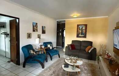 Imagem: A casa em condomínio possui 3 Dormitórios, 2 Banheiros, 2