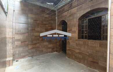 Imagem: A casa possui 1 Dormitório, 1 Banheiro, 30m² de Área e está