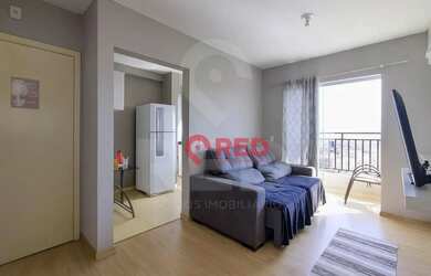 Imagem: O apartamento possui 2 Dormitórios, 1 Banheiro, 1 Vaga na garagem