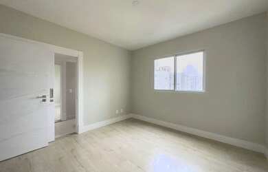 Imagem 14: Apartamento - 3 dormitórios - 3 Suítes - localizado em Balneário Camboriú...