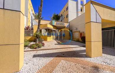 Imagem: O apartamento possui 1 Dormitório, 1 Banheiro, 1 Vaga na garagem