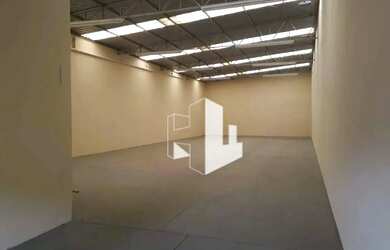 Imagem: O depósito possui 350m² de Área e está localizado em Jardim