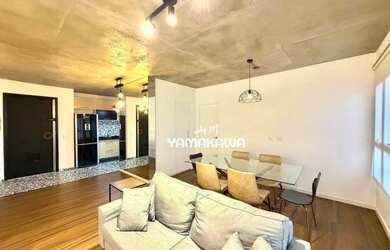 Imagem: O apartamento possui 1 Dormitório, 2 Banheiros, 1 Vaga na garagem