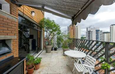 Imagem: O apartamento na cobertura possui 4 Dormitórios, 4 Banheiros