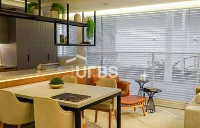 Imagem: O studio possui 1 Dormitório, 2 Banheiros, 2 Vagas na garagem