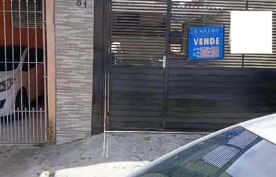 Imagem: A casa possui 2 Dormitórios, 1 Banheiro, 5 Vagas na garagem