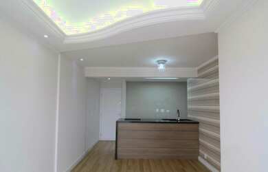 Imagem: O apartamento possui 3 Dormitórios, 1 Banheiro, 1 Vaga na garagem