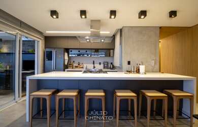 Imagem 6: Cobertura Mobiliada e Equipada vista Mar