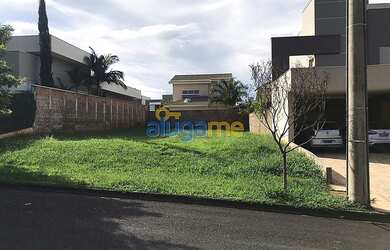 Imagem: O terreno está localizado em Parque Residencial Buona Vita