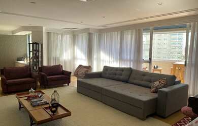 Imagem 2: Apartamento 3 suítes, sendo uma delas master com 2 banheiros, 4 vagas