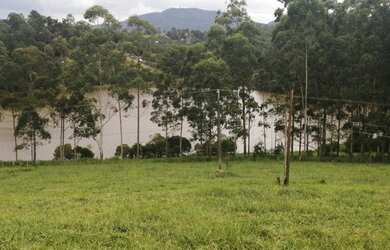 Imagem 3: Venha conhecer está localizado na região de Igaratá SP na represa das...
