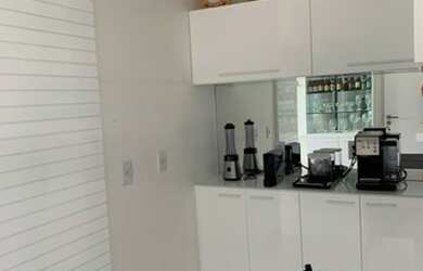 Imagem 6: Apartamento para venda possui 191 metros quadrados com 4 quartos em Tirol...