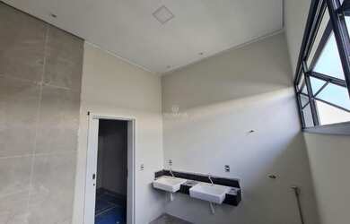 Imagem 11: Belíssima casa no condomínio Golden Village