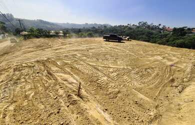 Imagem 1: Terreno Maravilhoso à venda no Loteamento Residencial Porta do Sol II